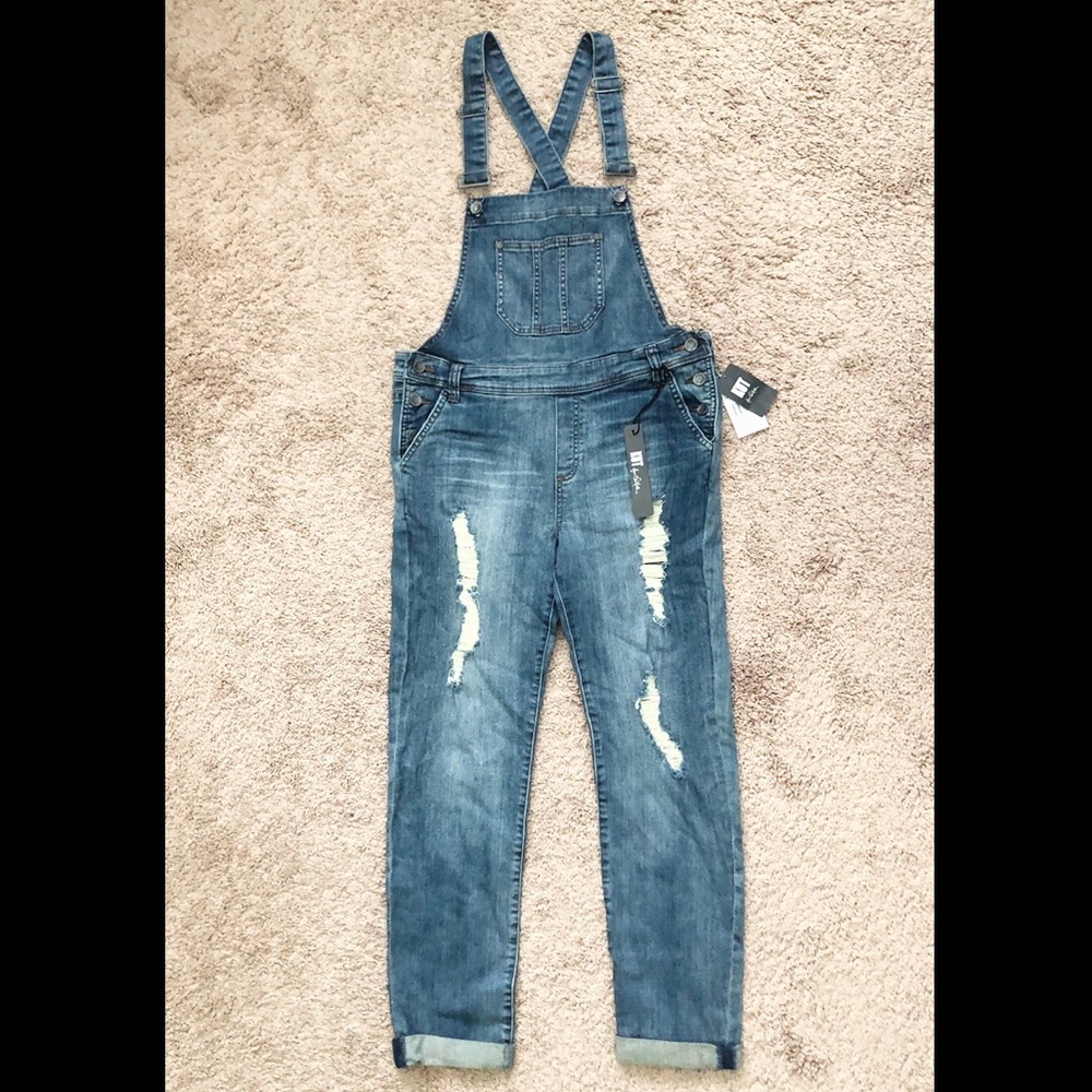 New Kut from the Kloth Emma Overalls. Size 4
